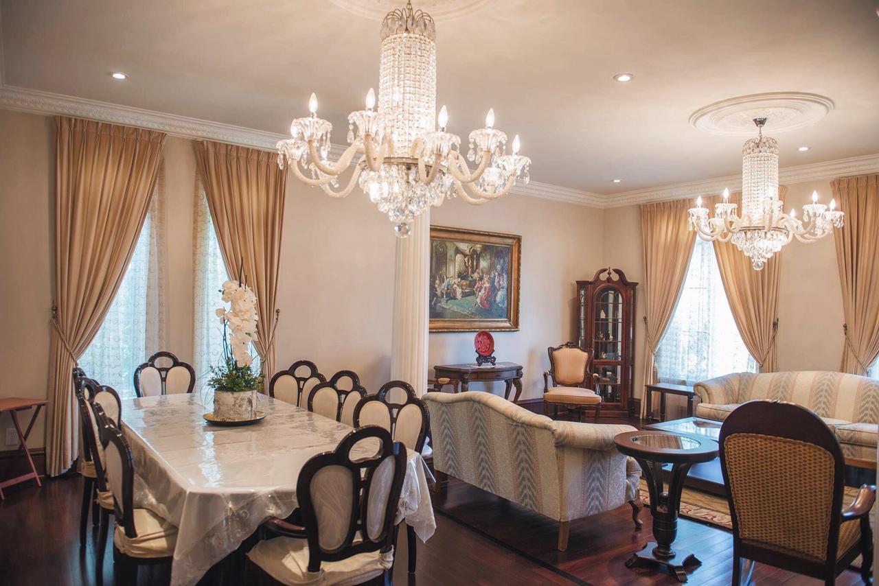 Jstlikehome - Luxury Mansion & Guesthouse Отава Екстериор снимка